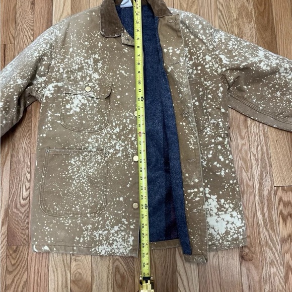 Carhartt OG  Bleach Splattered Chore Coat - Picture 6 of 6